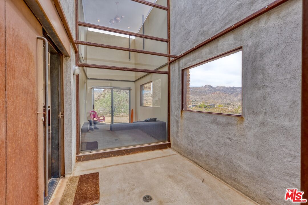 63131 Rocking Chair Road Joshua Tree, CA 92252 - Photo 11 of 66