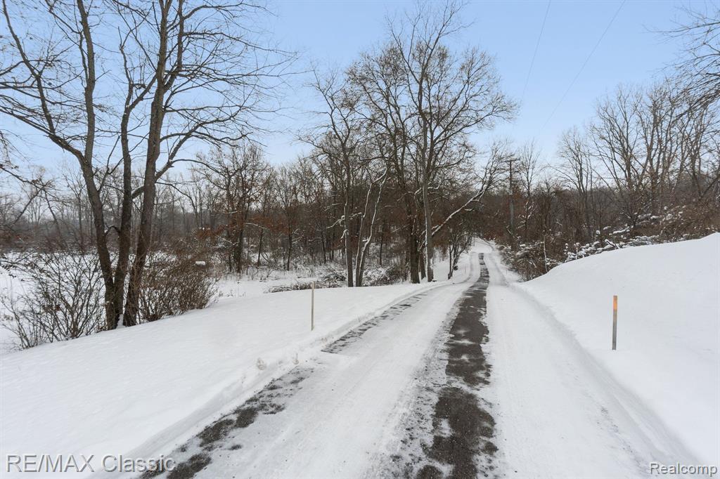 12127 Shaffer Road Davisburg, MI 48350 - Photo 41 of 42