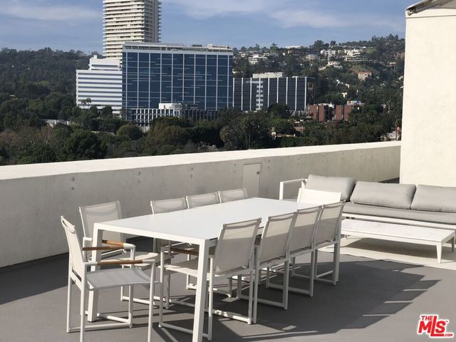 $5,500 | 838 North Doheny Drive, Unit 1404, West Hollywood, CA 90069