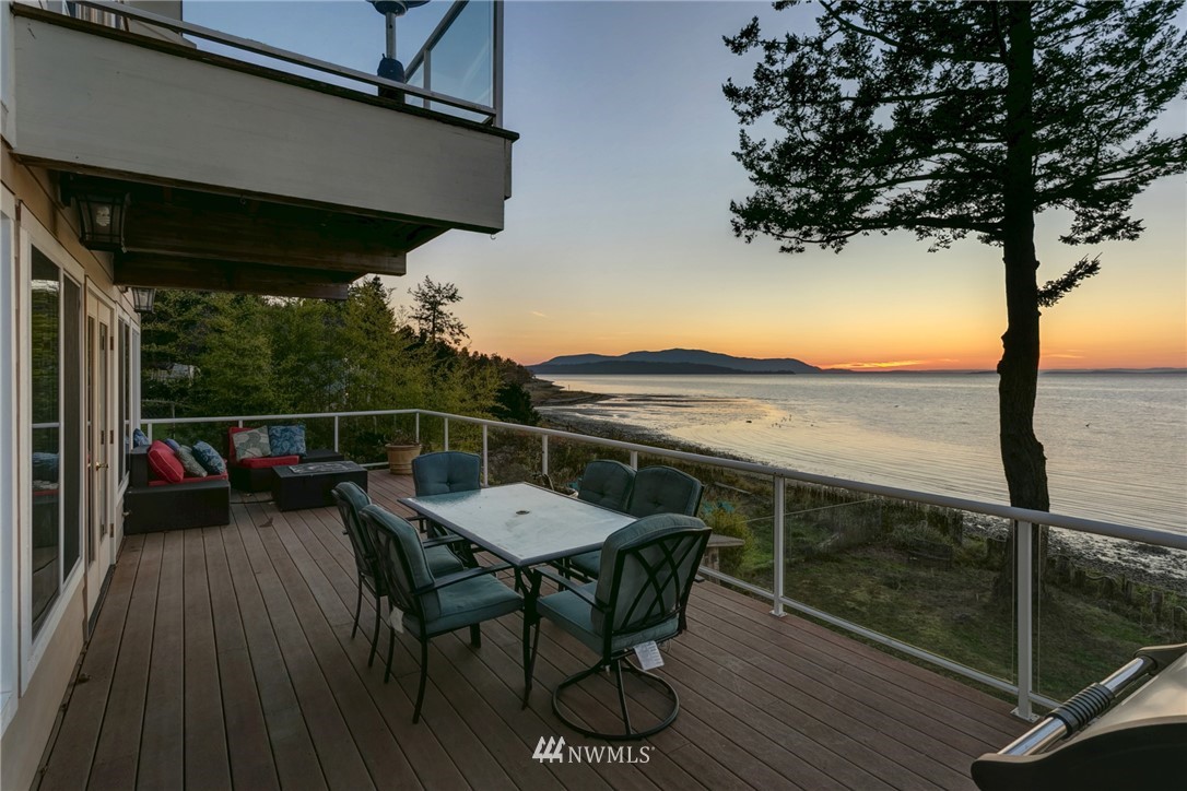 3549 Robertson Road Bellingham, WA 98226 - Photo 2 of 25 Gallery Image 2