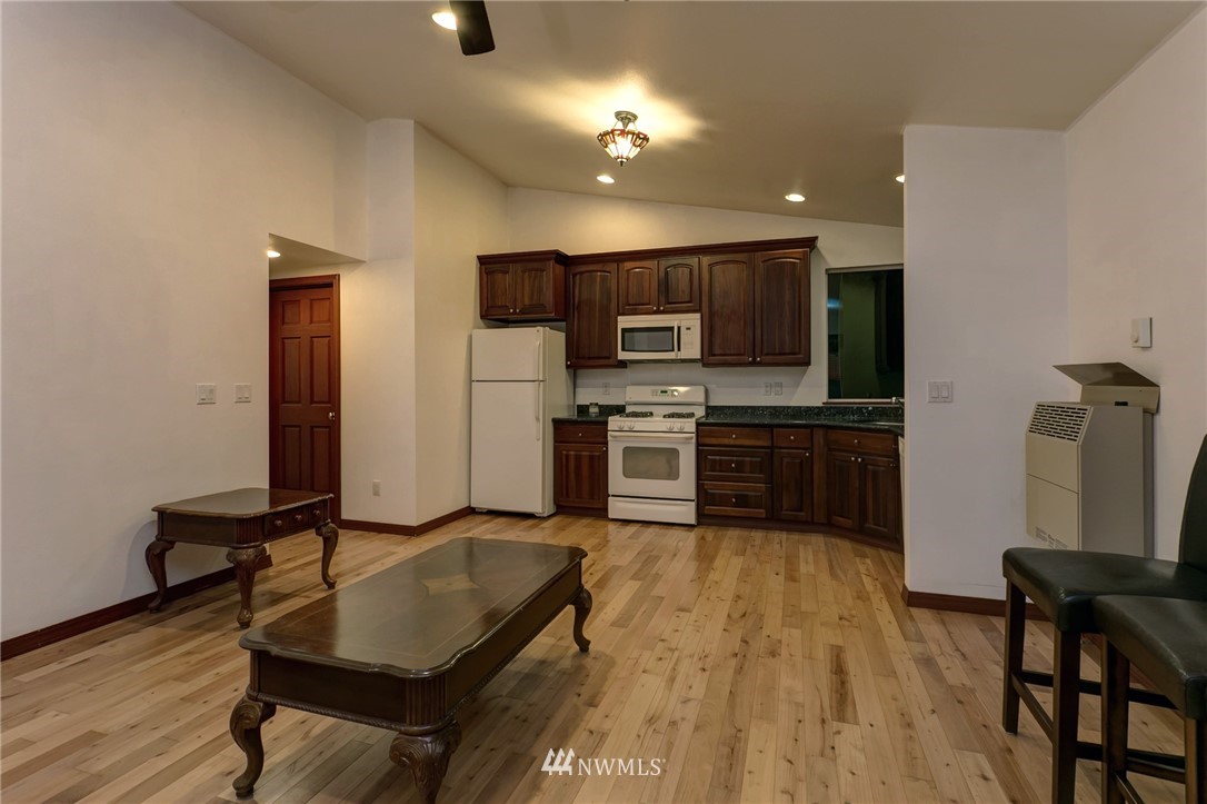 3549 Robertson Road Bellingham, WA 98226 - Photo 21 of 25 Gallery Image 21