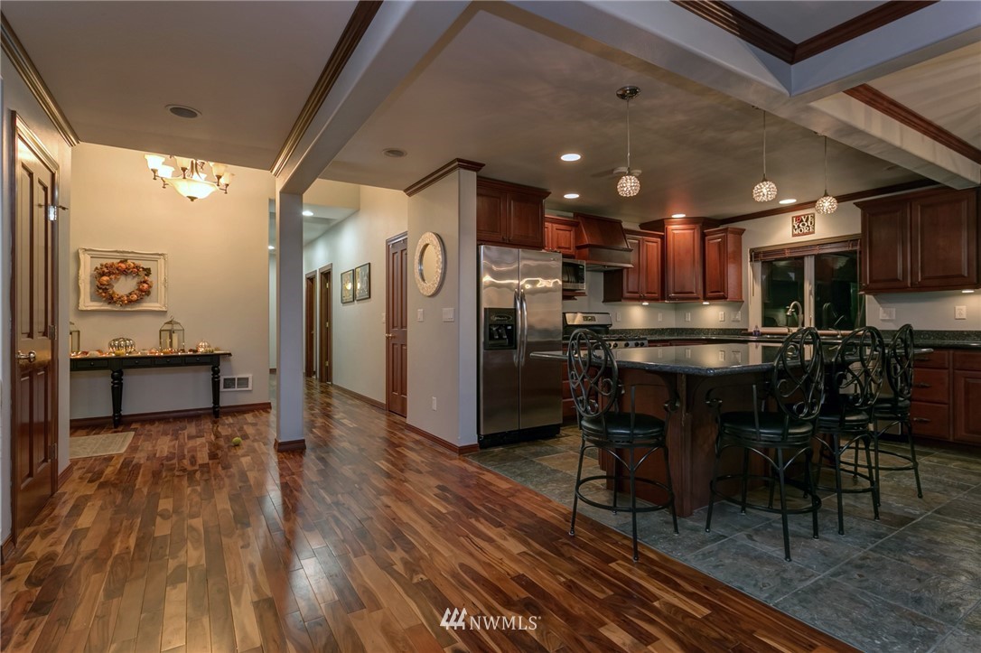 3549 Robertson Road Bellingham, WA 98226 - Photo 4 of 25 Gallery Image 4
