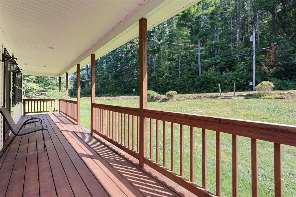 366 Southbridge Road Warren, MA 01083 - Photo 13 of 42