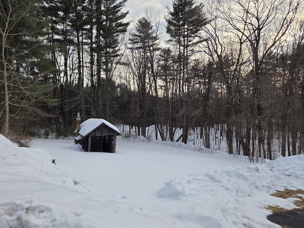 366 Southbridge Road Warren, MA 01083 - Photo 2 of 42