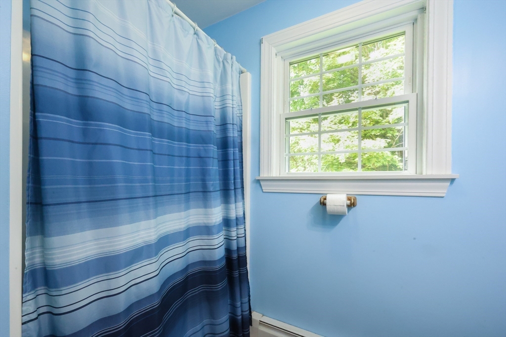 366 Southbridge Road Warren, MA 01083 - Photo 28 of 42