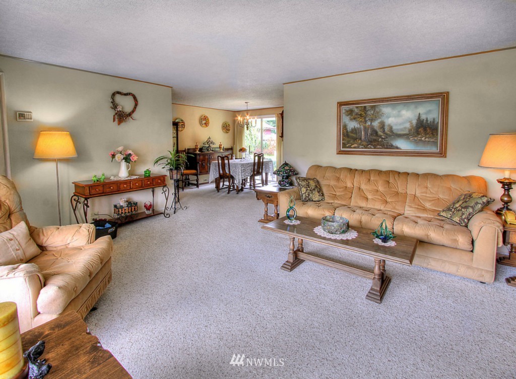 7905 Leschi Road Southwest Lakewood, WA 98498 - Photo 4 of 15 Gallery Image 4