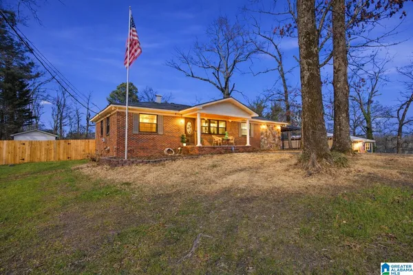 $275,000 | 331 Oakhurst Street, Mount Olive, AL 35117