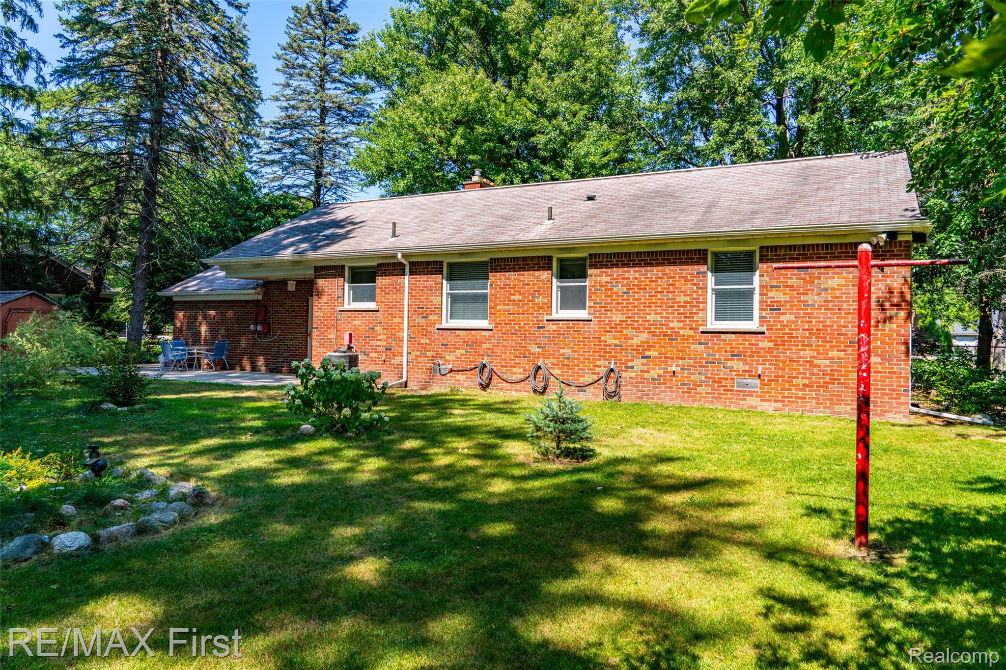 42471 Utica Road Sterling Heights, MI 48314 - Photo 12 of 38 UTICA-9.jpg