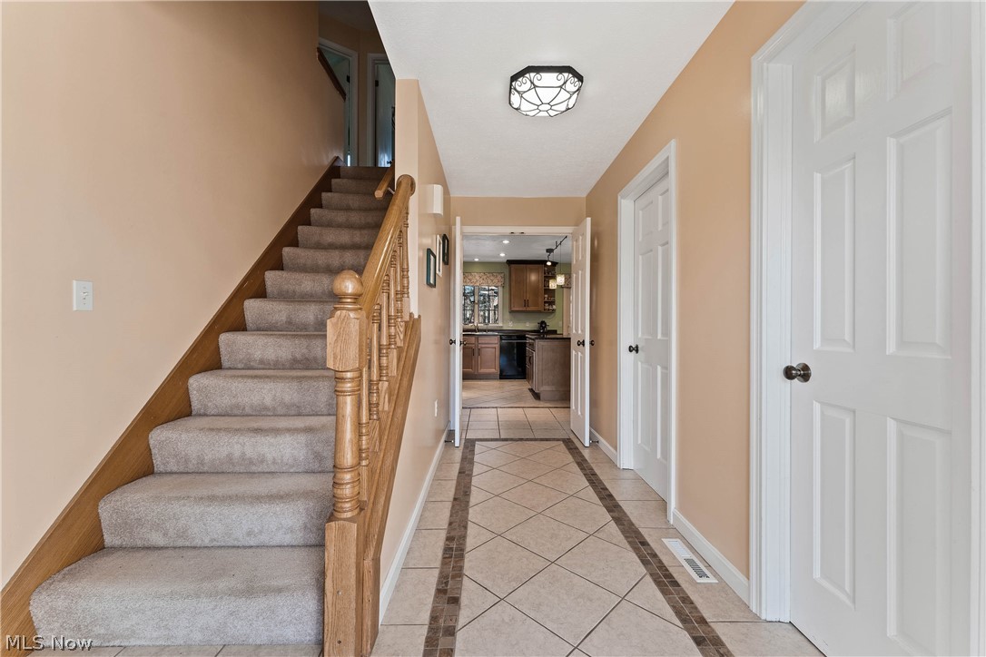 4678 Tippecanoe Road Canfield, OH 44406 - Photo 8 of 22 Gallery Image 8