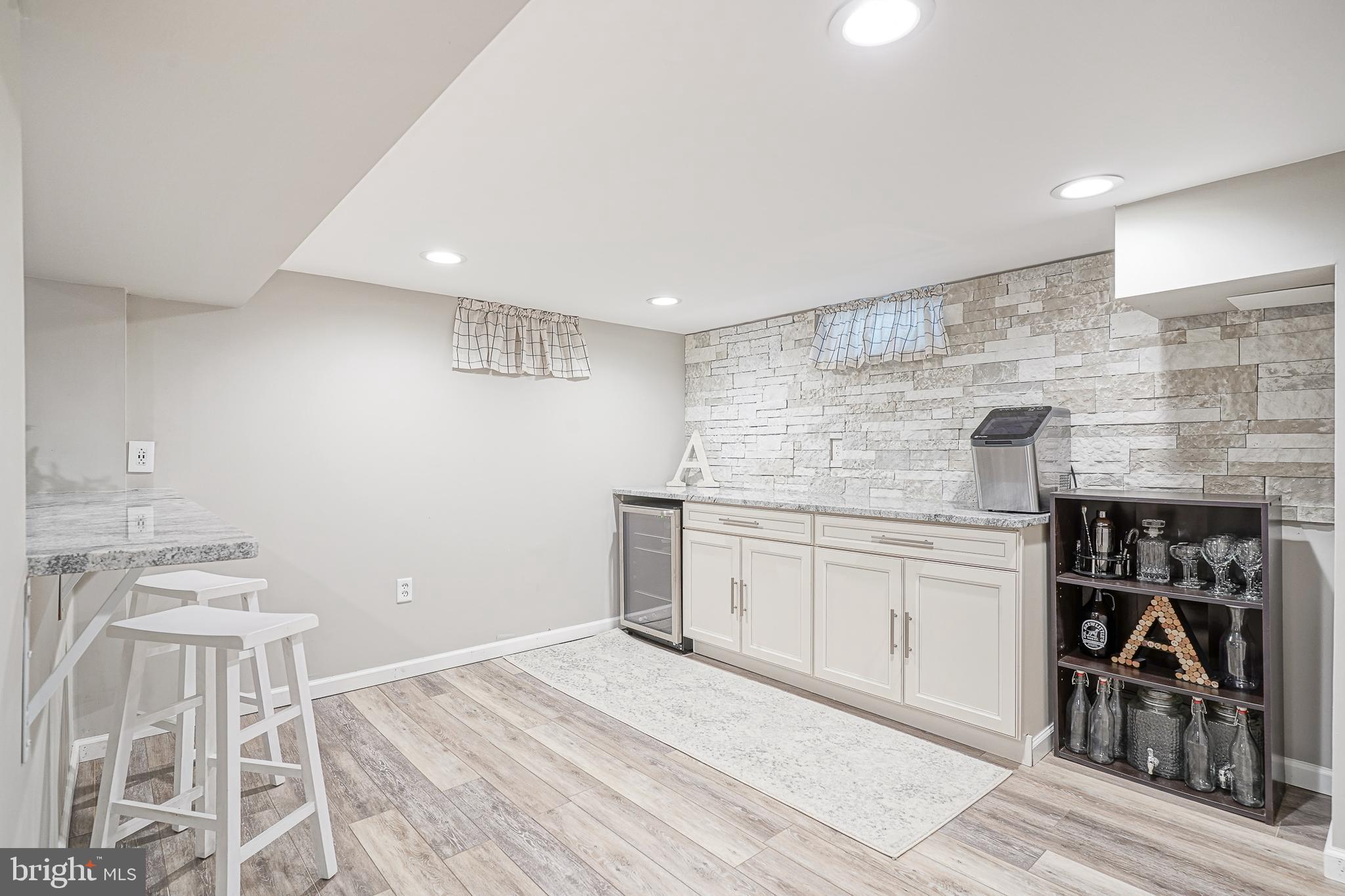 2305 Beverly Road Cinnaminson, NJ 08077 - Photo 29 of 37 Gallery Image 29