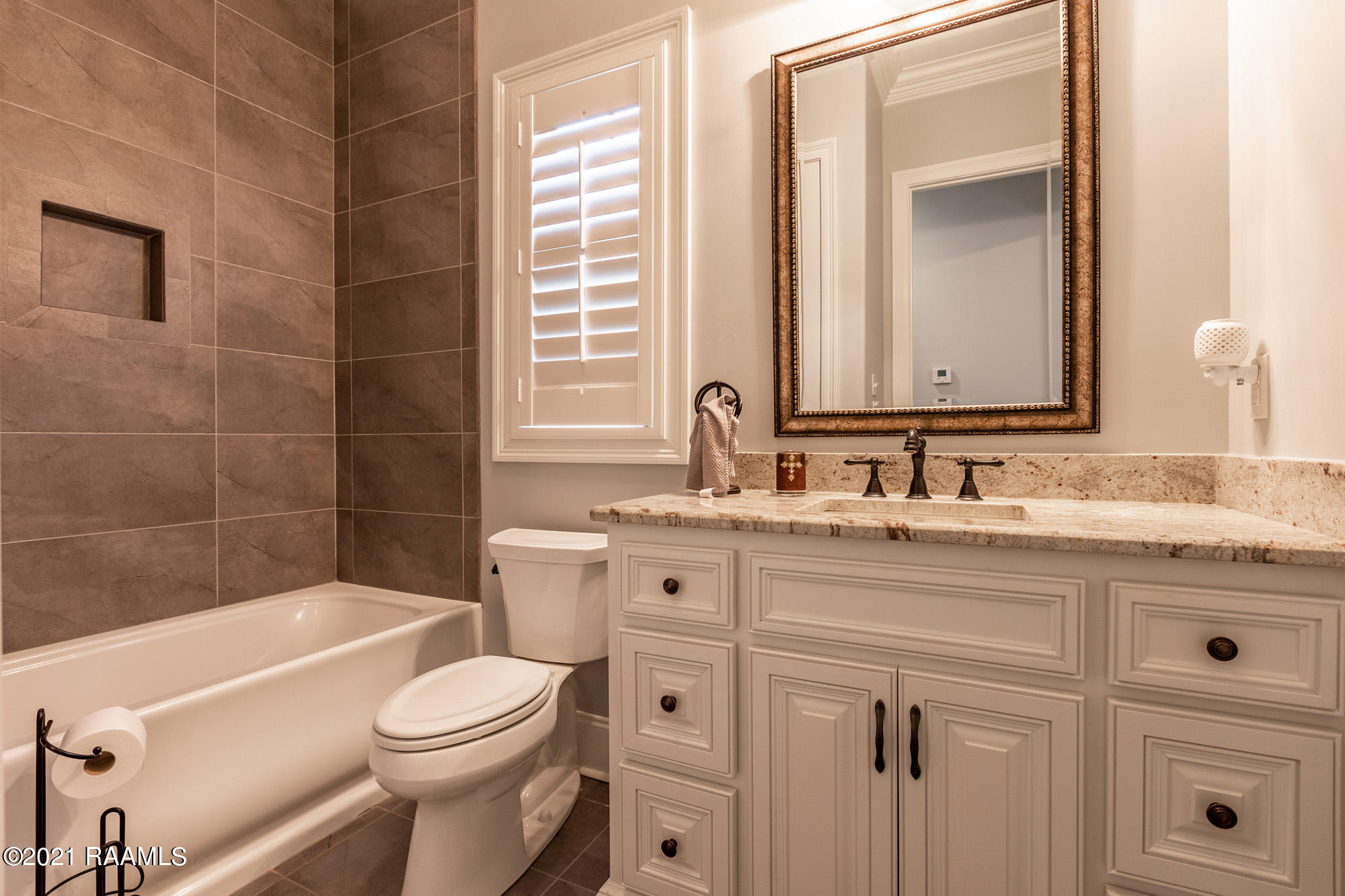 409 Habitat Ridge Broussard, LA 70518 - Photo 20 of 30 10-Bath