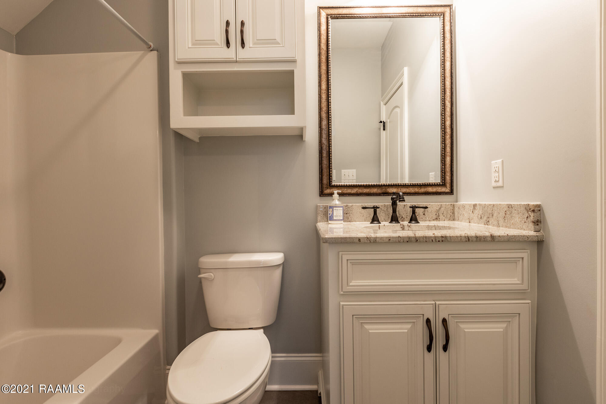 409 Habitat Ridge Broussard, LA 70518 - Photo 26 of 30 15-Bath