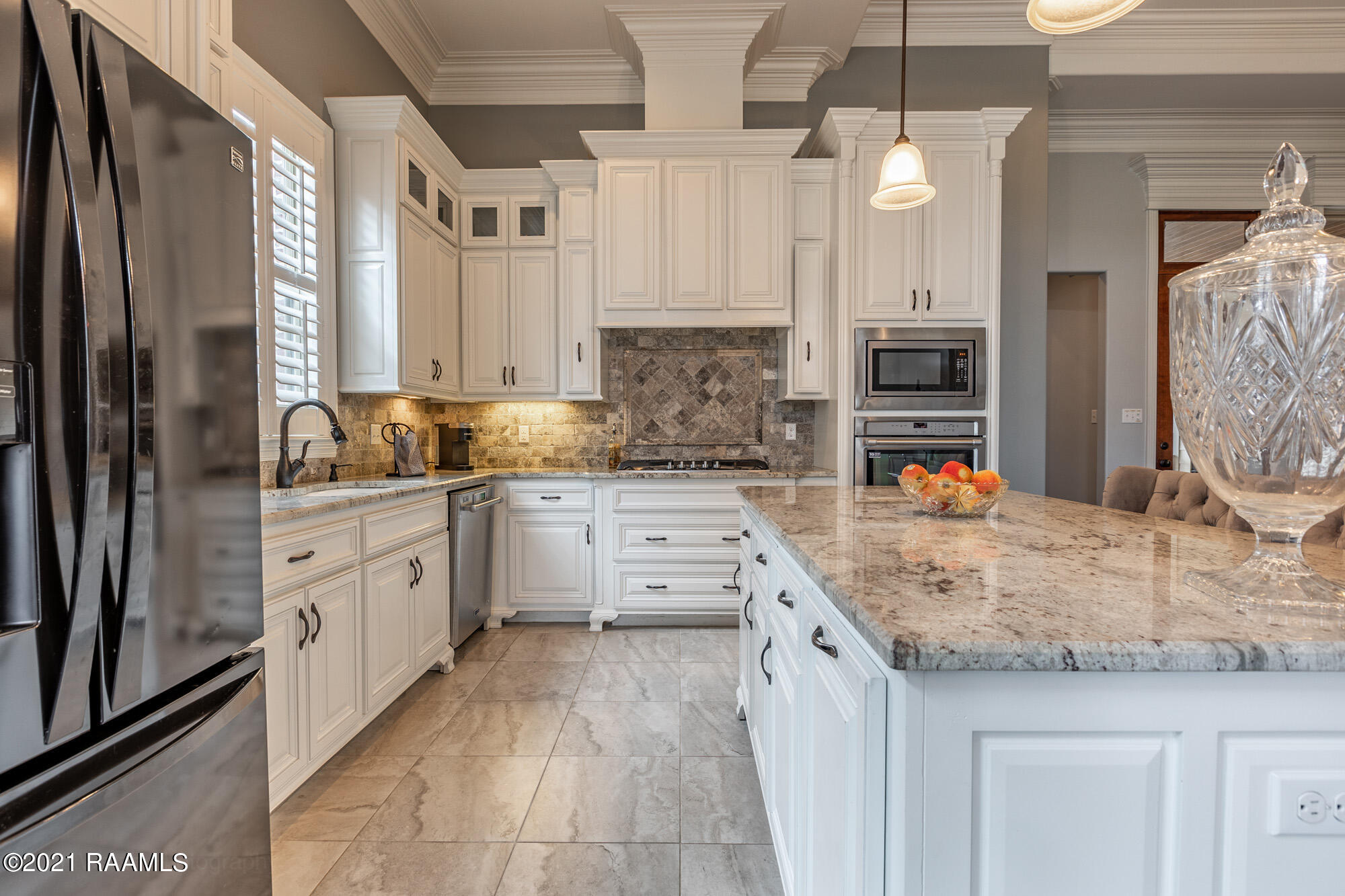 409 Habitat Ridge Broussard, LA 70518 - Photo 7 of 30 4-Kitchen (4)