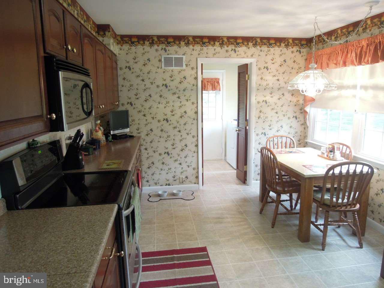 185 Old Mill Road Gettysburg, PA 17325 - Photo 10 of 34 Gallery Image 10