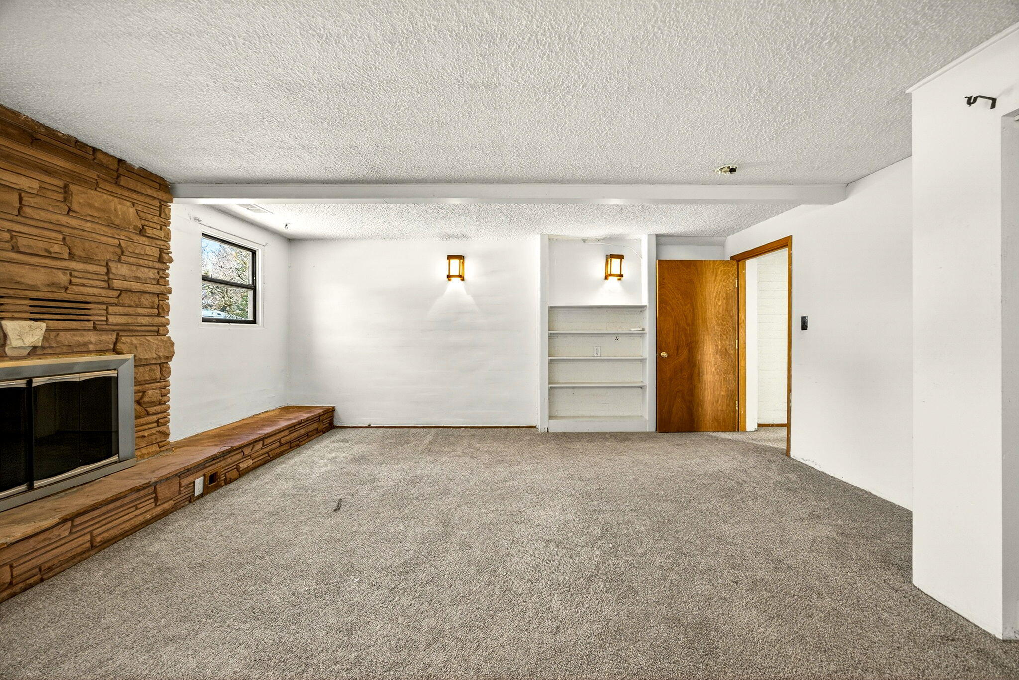 968 Garden Way Ashland, OR 97520 - Photo 15 of 58 ApxGW00019