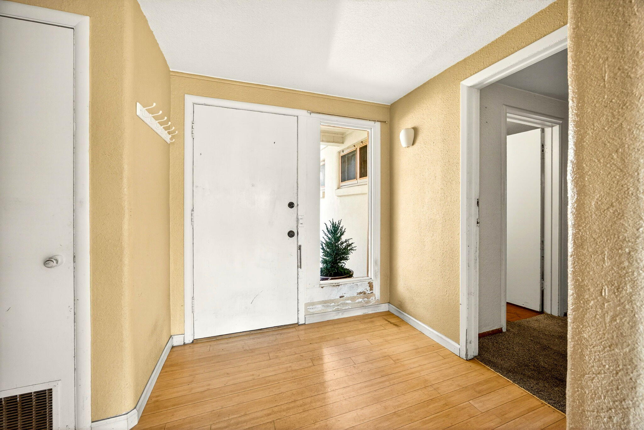 968 Garden Way Ashland, OR 97520 - Photo 18 of 58 ApxGW00006