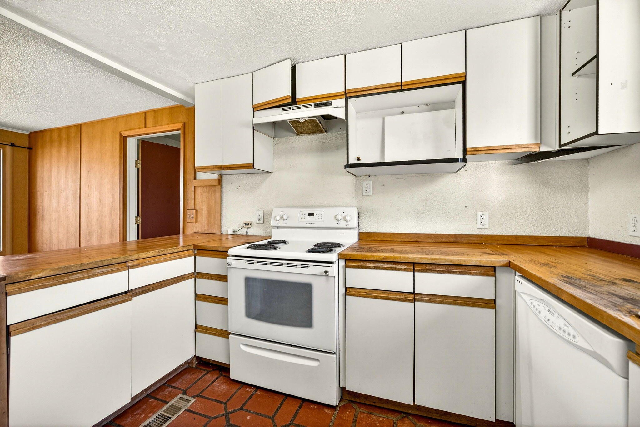 968 Garden Way Ashland, OR 97520 - Photo 25 of 58 ApxGW00014