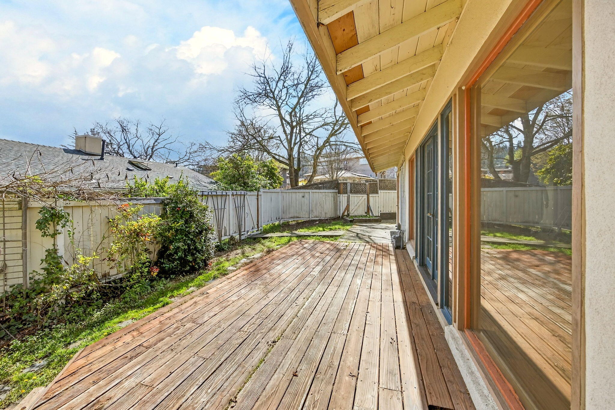 968 Garden Way Ashland, OR 97520 - Photo 43 of 58 ApxGW00040