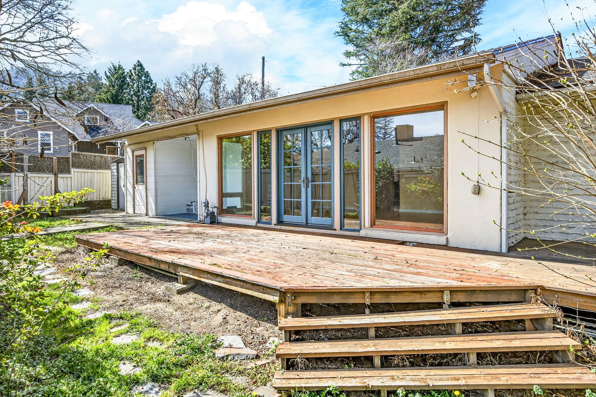 968 Garden Way Ashland, OR 97520 - Photo 46 of 58 ApxGW00044