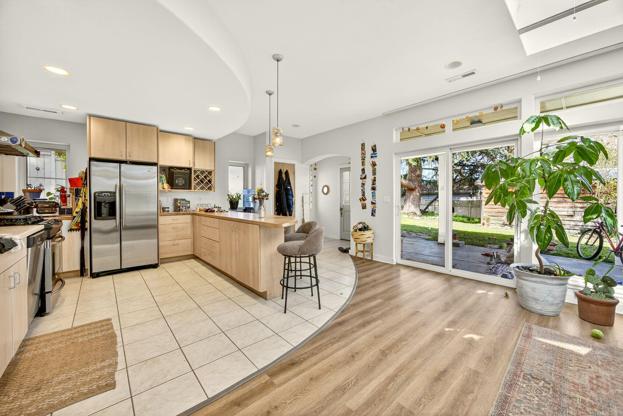 968 Garden Way Ashland, OR 97520 - Photo 6 of 58 ApxGW00059