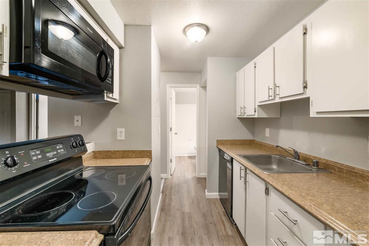 4390 Matich Drive Reno, NV 89502 - Photo 4 of 23 Photo 4