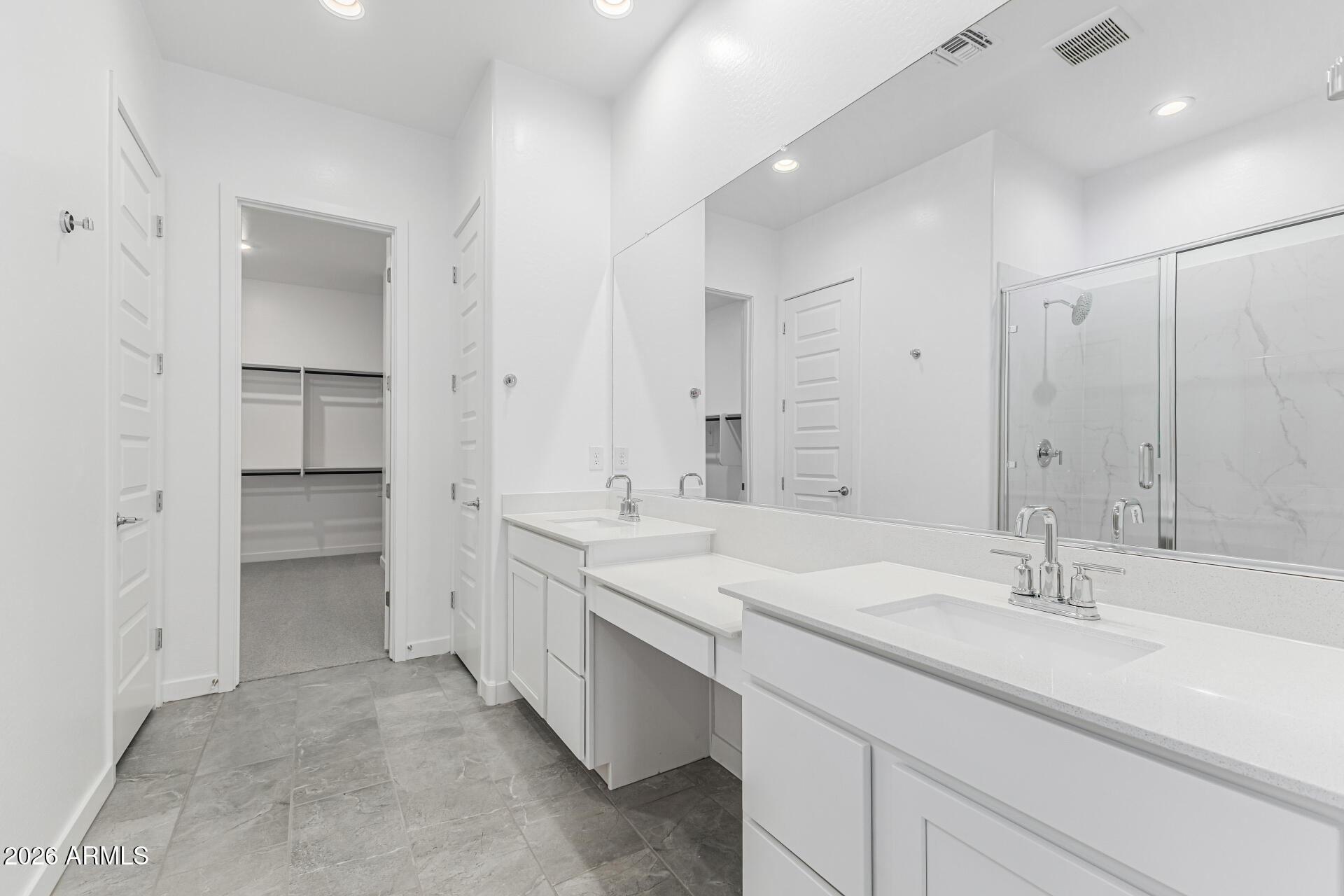 9646 West Flower Street Phoenix, AZ 85392 - Photo 14 of 30 24 Flower