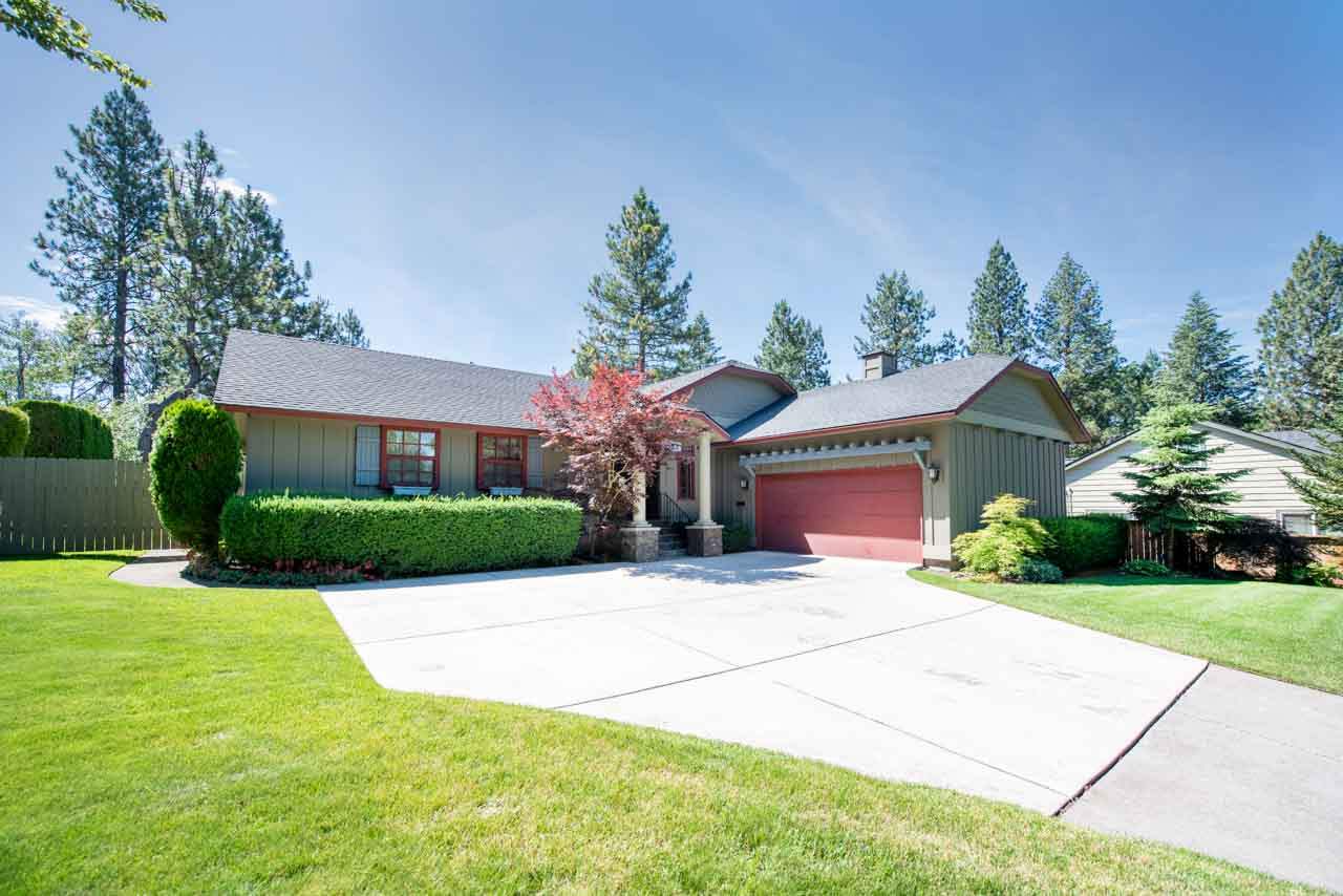 1532 East Pinecrest Road Spokane, WA 99203 - Photo 1 of 20 Gallery Image 1