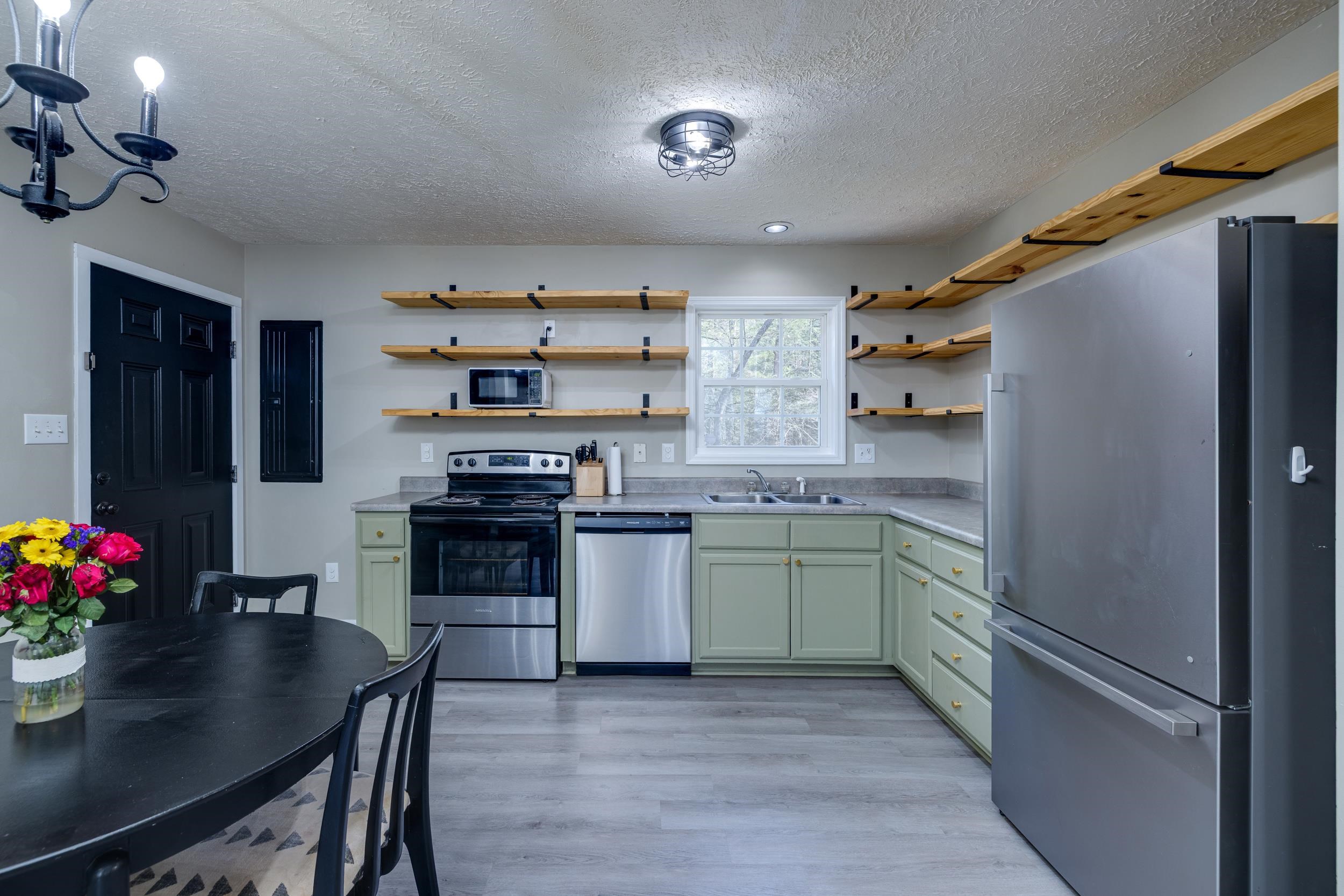 9601 Briery Branch Road Dayton, VA 22821 - Photo 2 of 73 Gallery Image 2