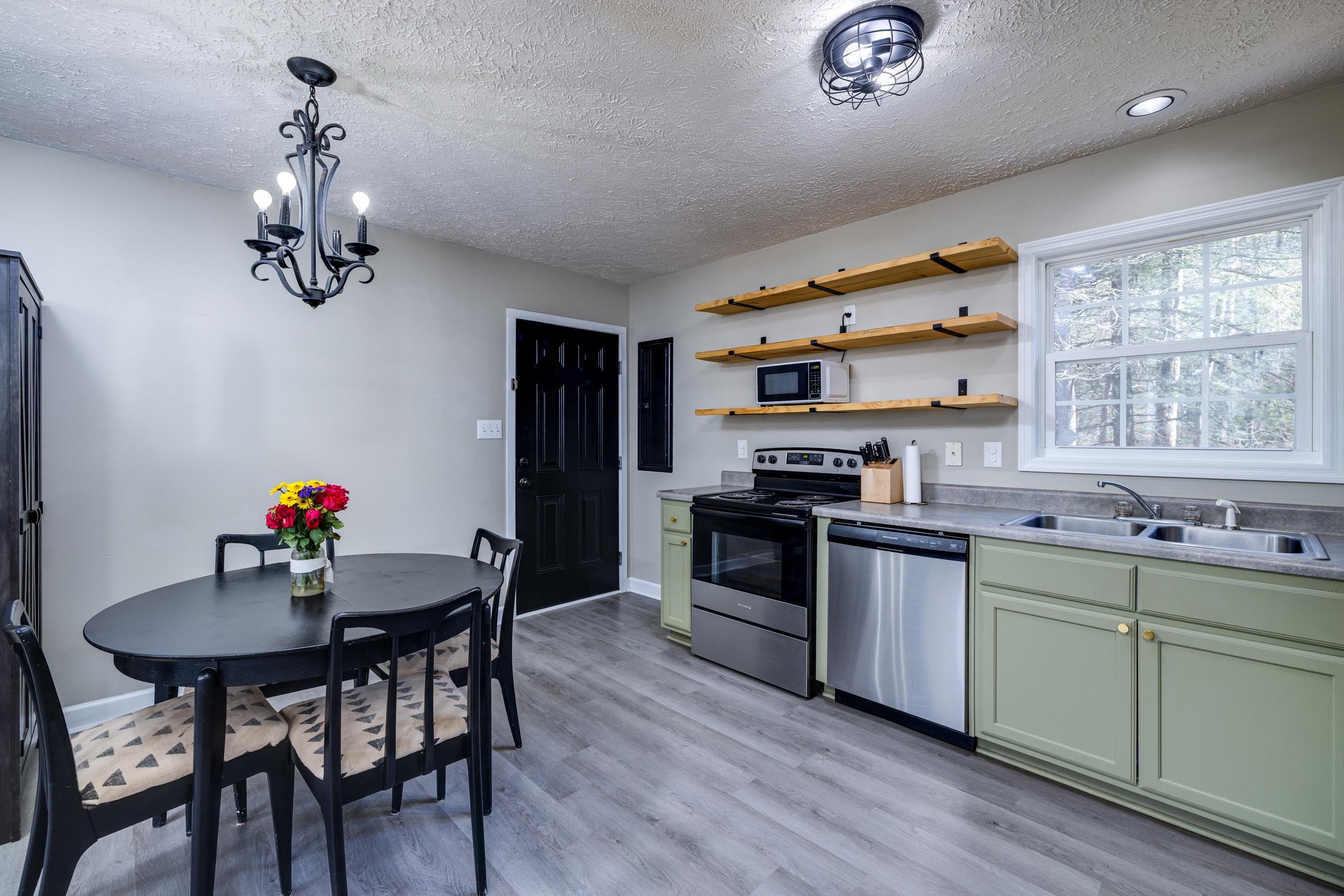 9601 Briery Branch Road Dayton, VA 22821 - Photo 4 of 73 Gallery Image 4