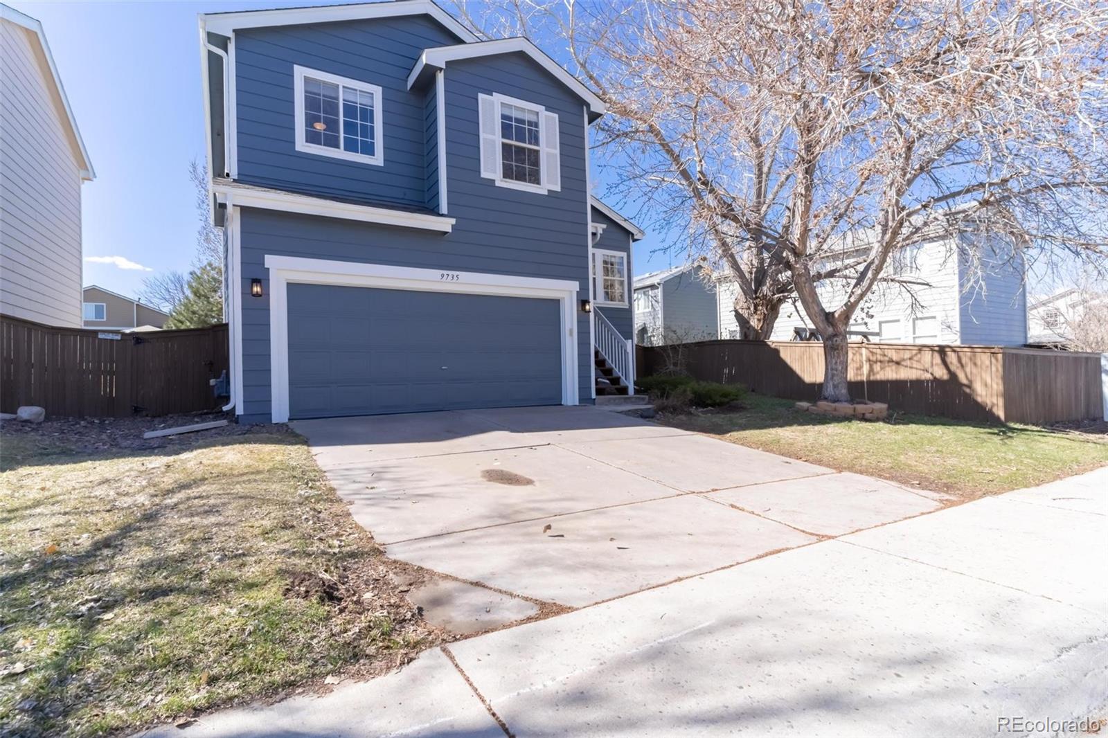 9735 Saybrook Street Highlands Ranch, CO 80126 - Photo 3 of 34 Gallery Image 3