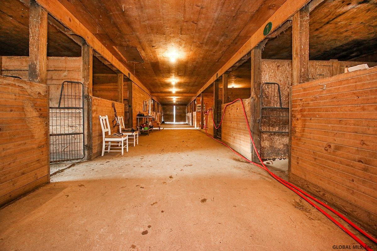 37 Staniak Road Halfmoon, NY 12118 - Photo 20 of 26 Photo 21