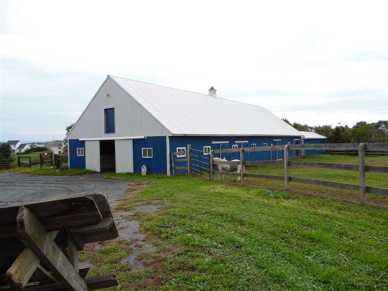 37 Staniak Road Halfmoon, NY 12118 - Photo 2 of 26 Photo 2
