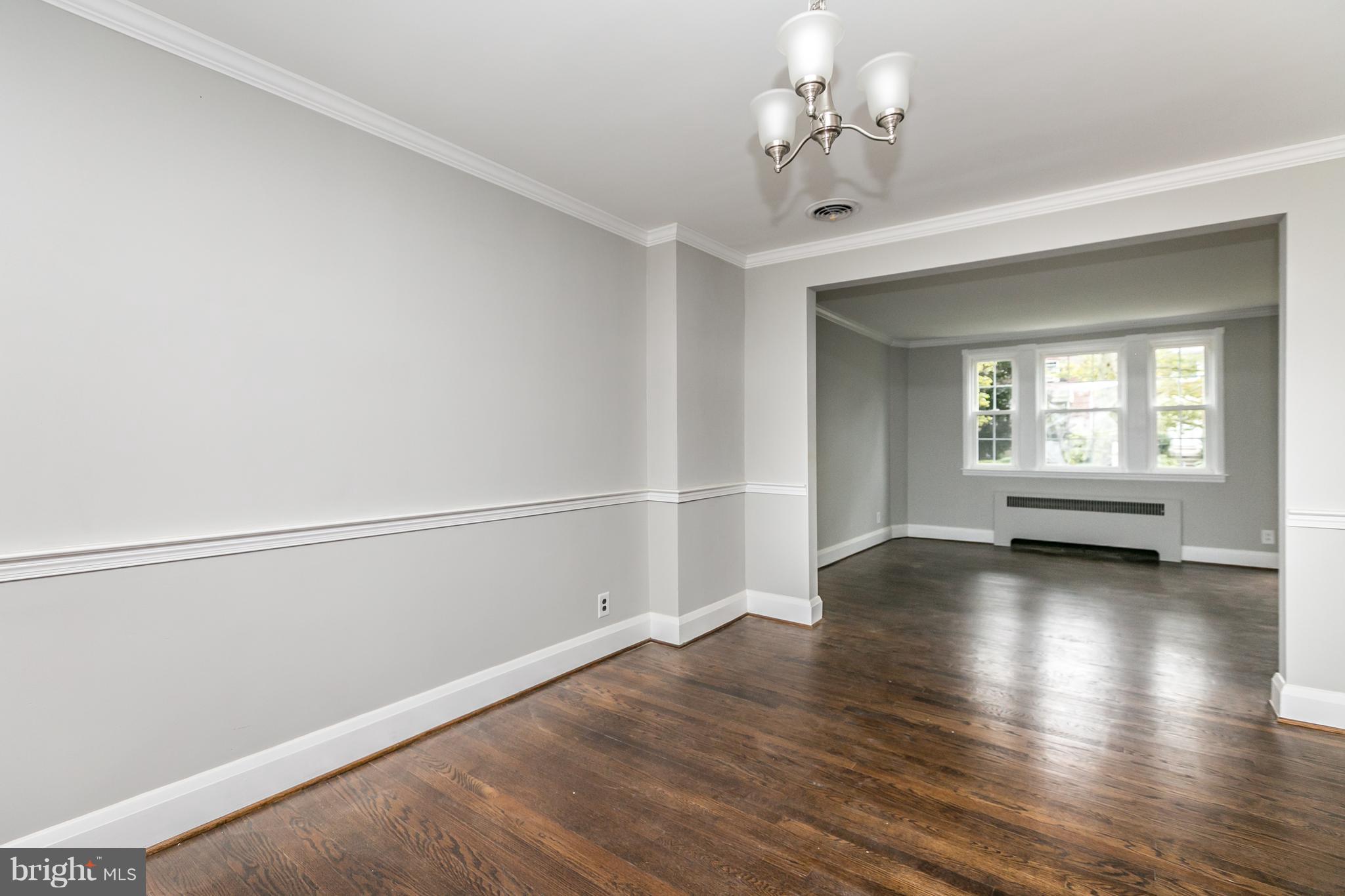14 Murdock Road Baltimore, MD 21212 - Photo 7 of 30 Dining Room w extended arch