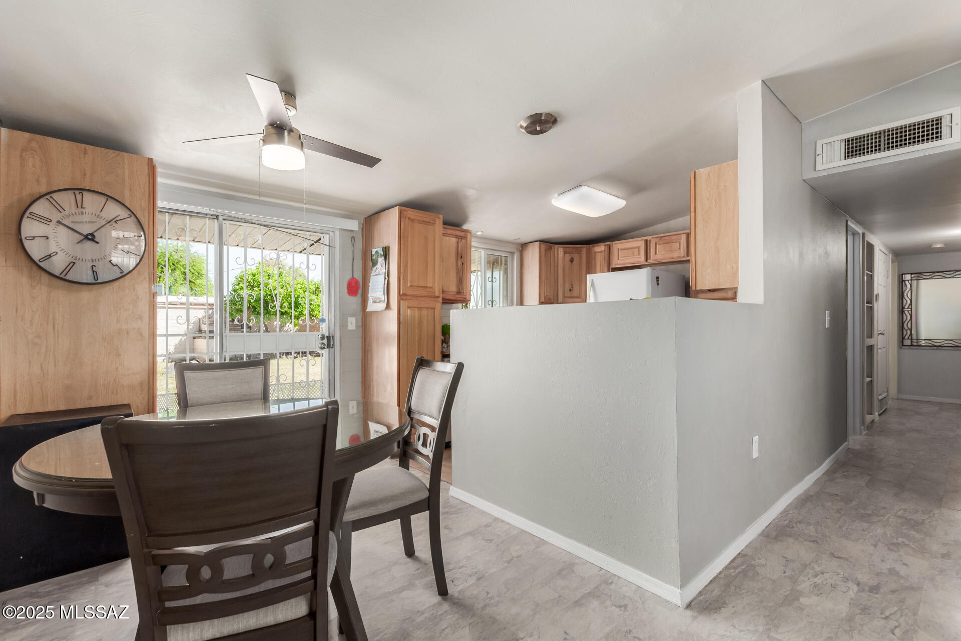 1908 West Root Lane Tucson, AZ 85705 - Photo 8 of 29 Gallery Image 8