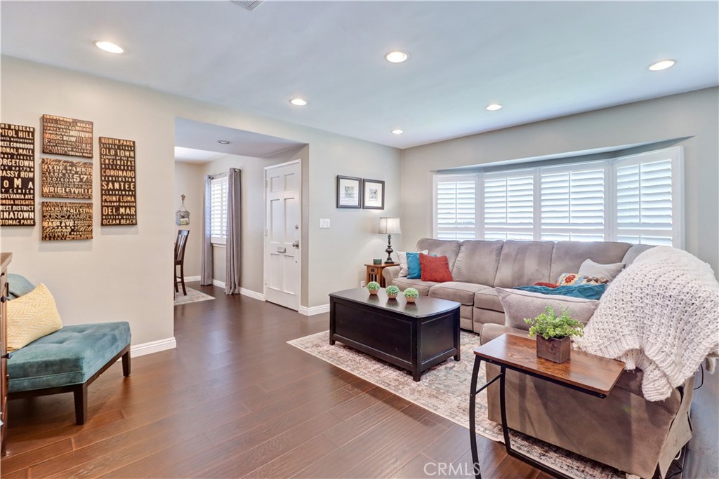 6032 Freckles Road Lakewood, CA 90713 - Photo 11 of 34 Gallery Image 11