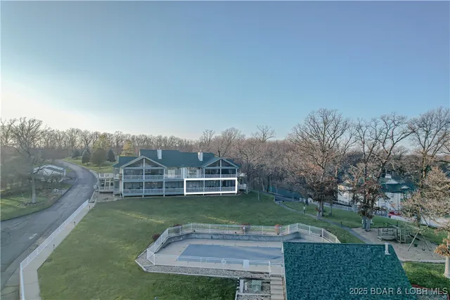 $499,000 | 62 Evergreen Condo Drive, Unit 1A, Sunrise Beach, MO 65079