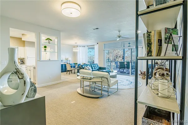 $475,000 | 62 Evergreen Condo Drive, Unit 1A, Sunrise Beach, MO 65079