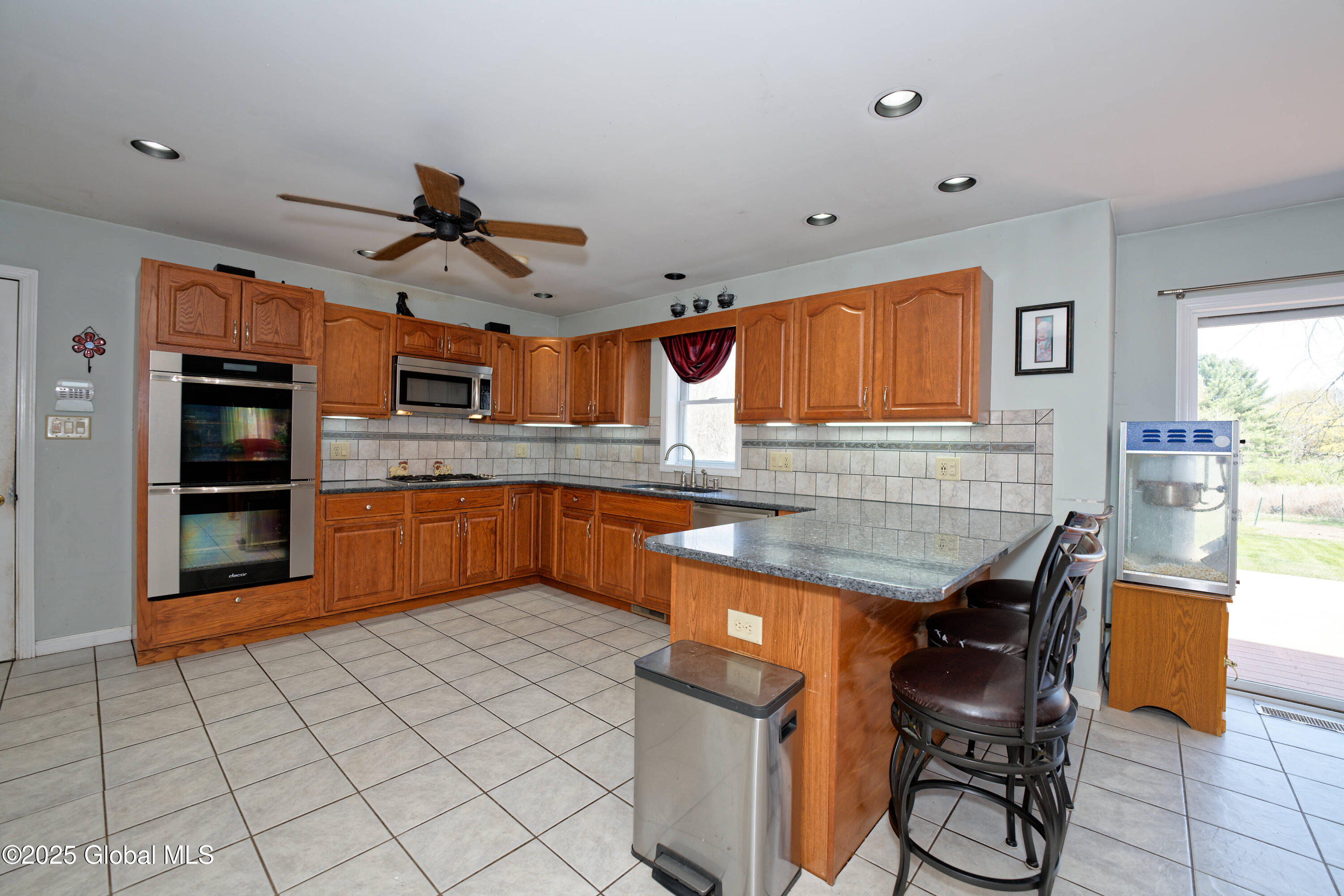 37 Old Hickory Road Brunswick, NY 12180 - Photo 14 of 54 4 Kitchen 4