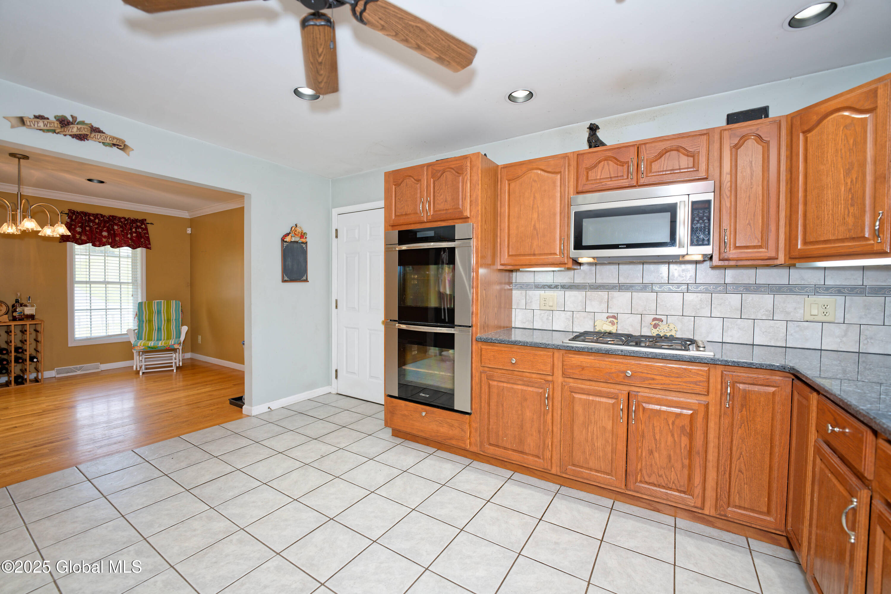 37 Old Hickory Road Brunswick, NY 12180 - Photo 17 of 54 4 Kitchen 7