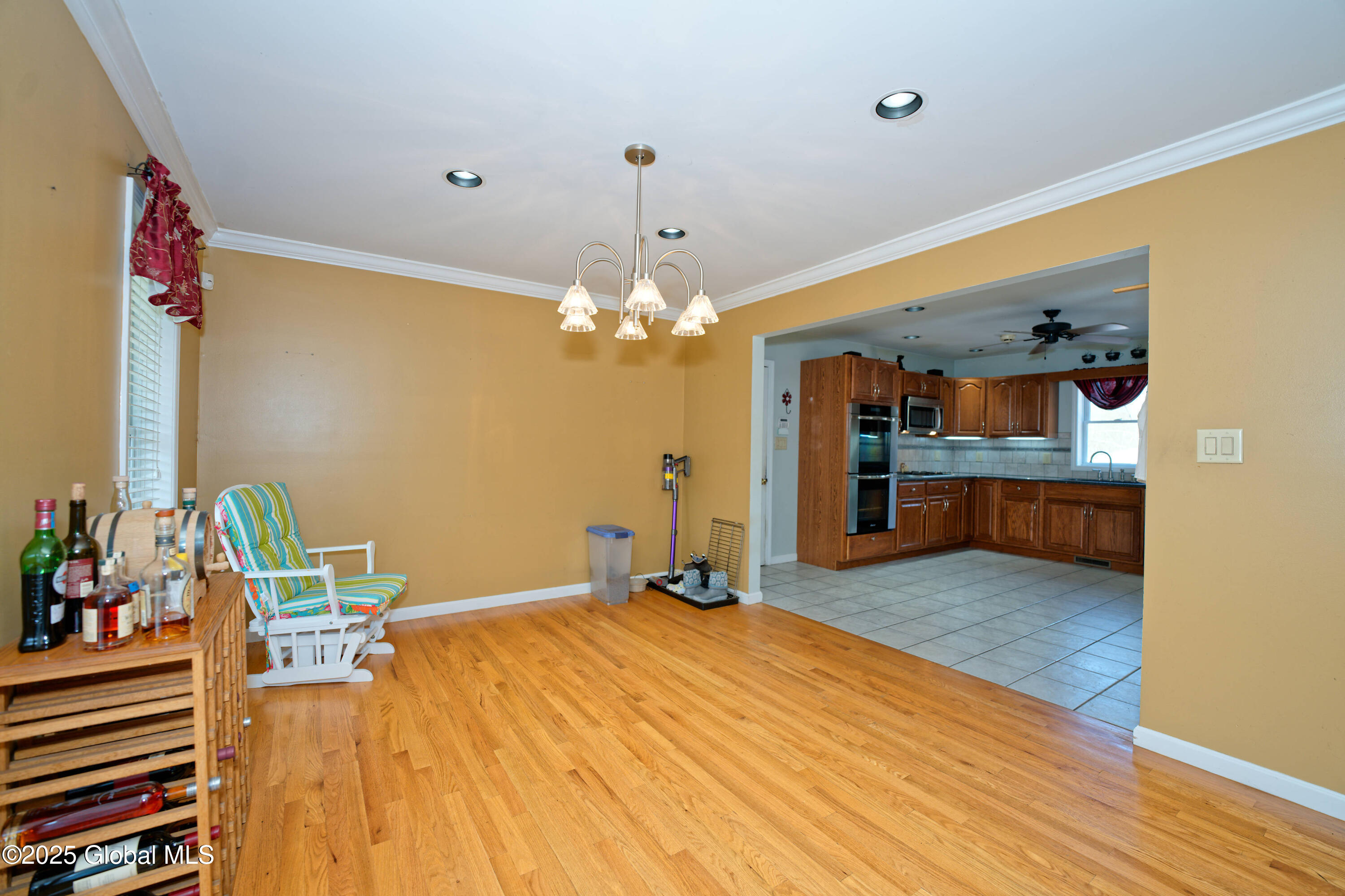 37 Old Hickory Road Brunswick, NY 12180 - Photo 18 of 54 5 Diningroom 1