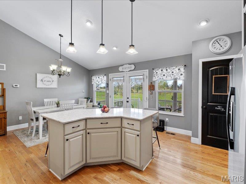 389 Madison Drive Bismarck, MO 63624 - Photo 12 of 47