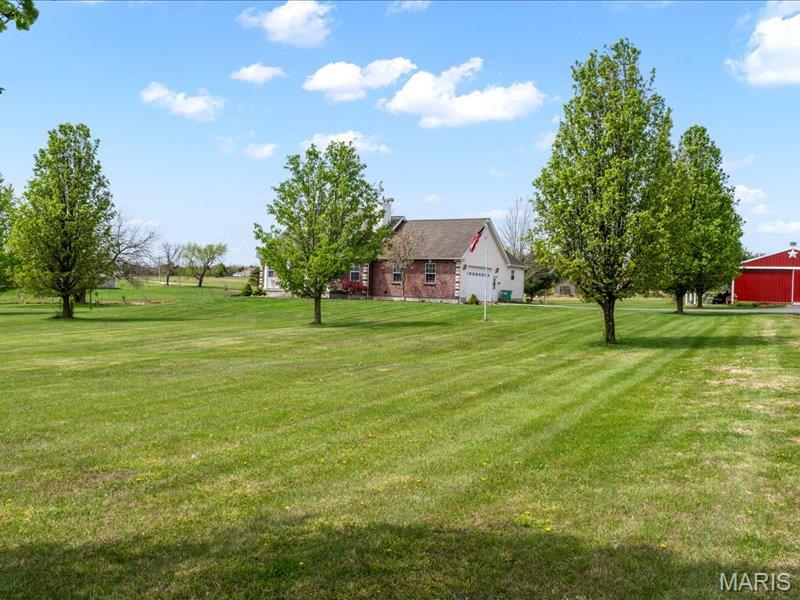 389 Madison Drive Bismarck, MO 63624 - Photo 45 of 47