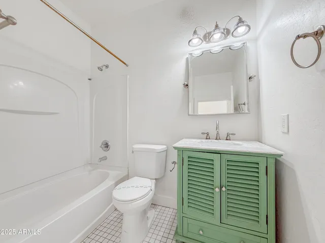 $2,295 | 164 West Commerce Court, Gilbert, AZ 85233