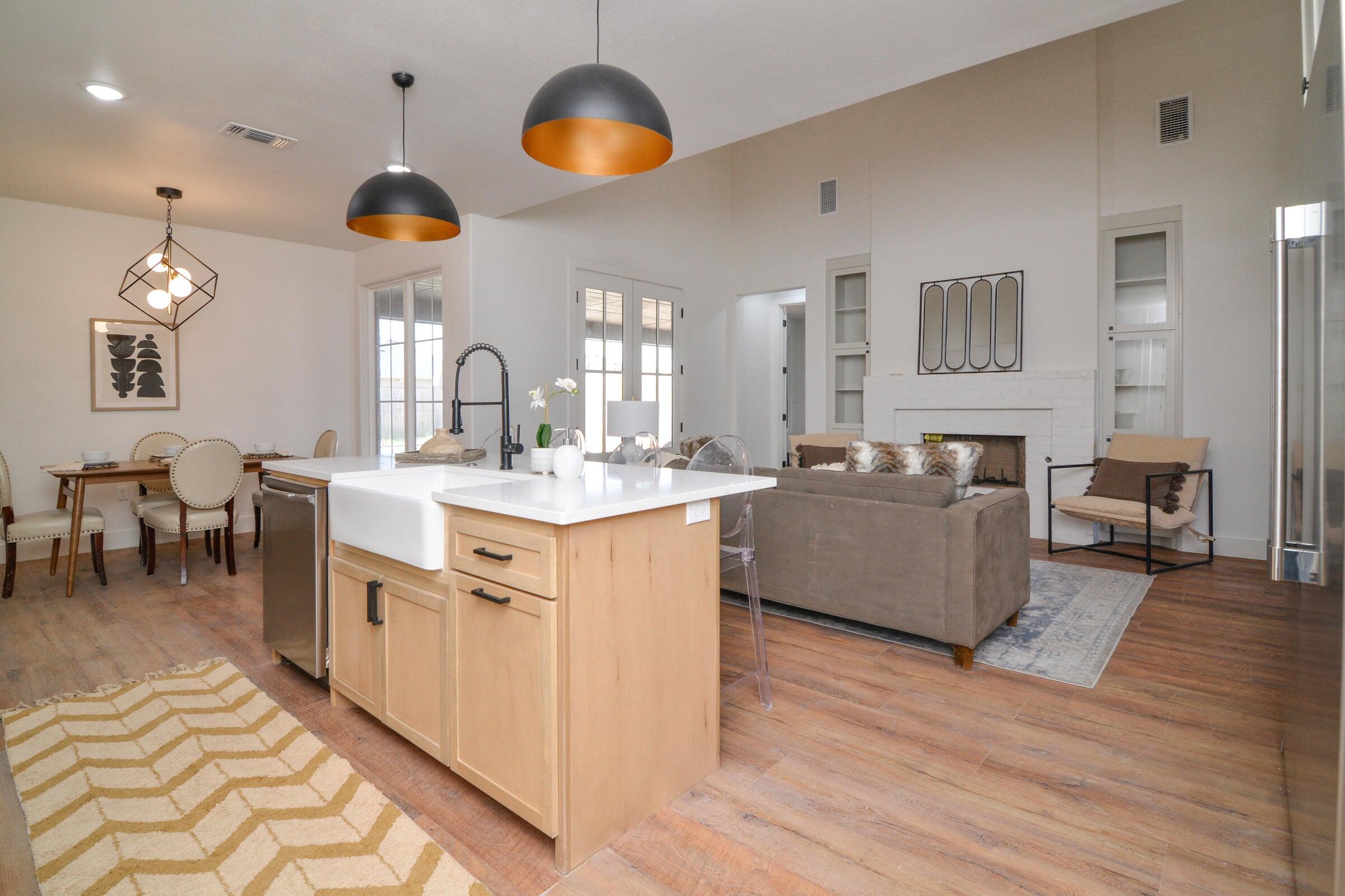 7801 56th Street Lubbock, TX 79407 - Photo 2 of 27 Kitchen 2