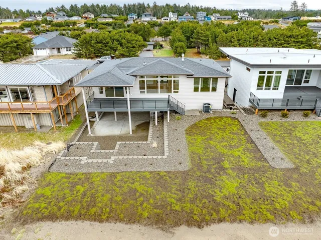 $925,000 | 31905 G Street, Ocean Park, WA 98640