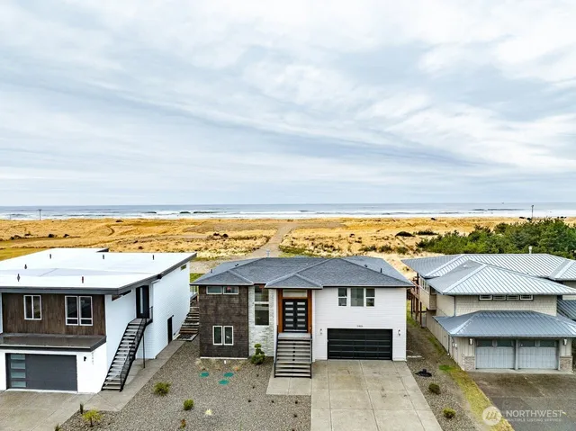 $925,000 | 31905 G Street, Ocean Park, WA 98640
