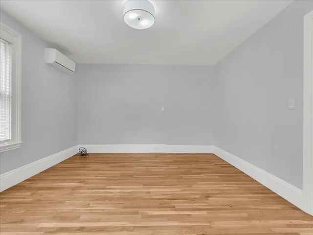 $1,690,000 | 186 Main Street, Wayland, MA 01778