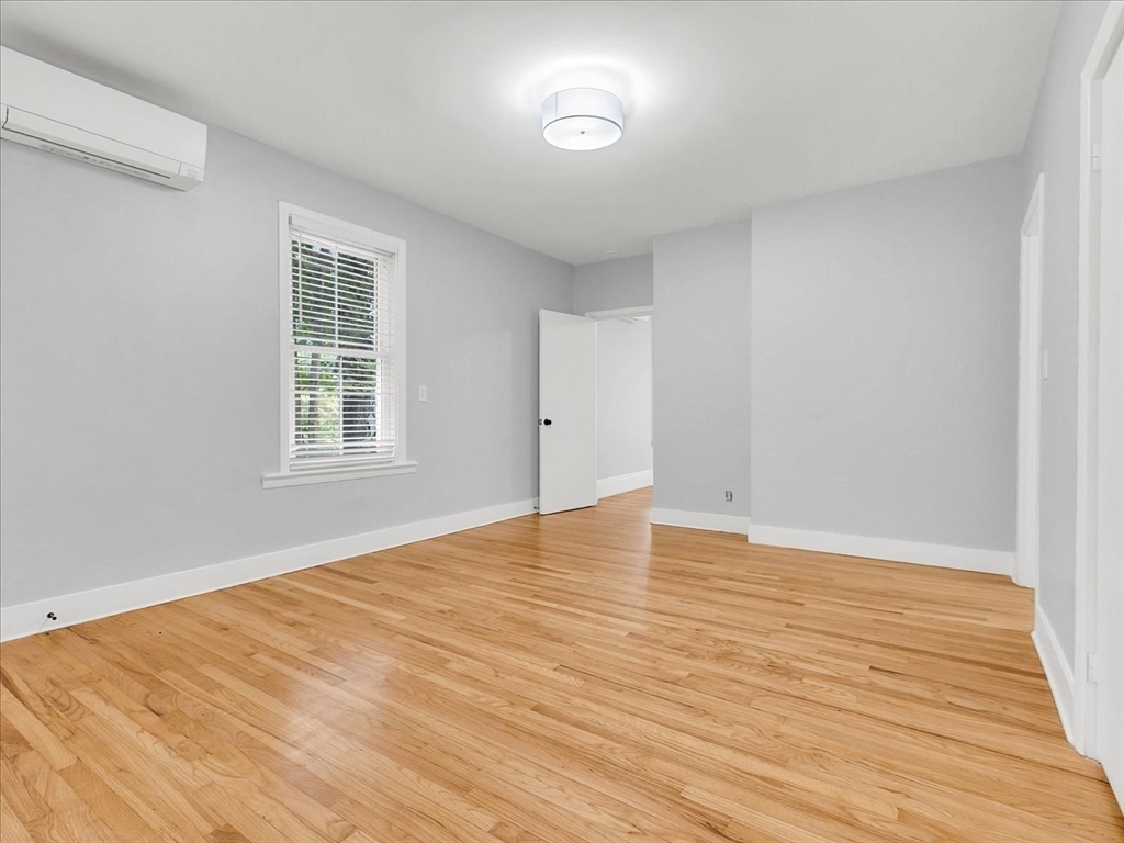 186 Main Street Wayland, MA 01778 - Photo 7 of 41