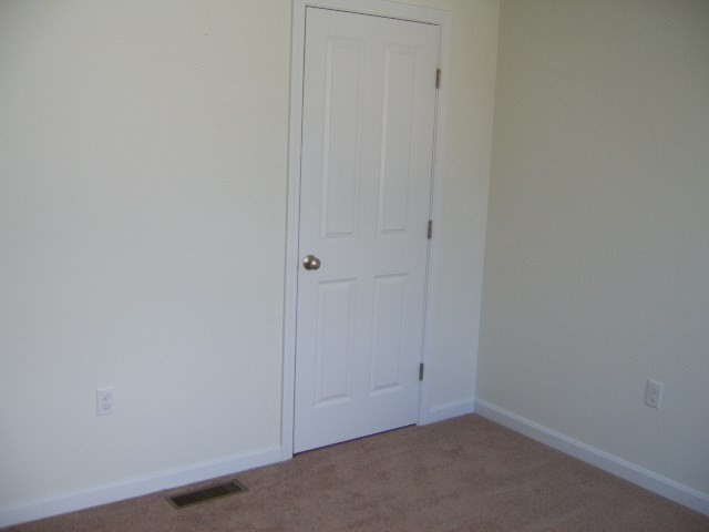 5 Bufton Farm Road, Unit 7 Clinton, MA 01510 - Photo 14 of 22 a view of small space