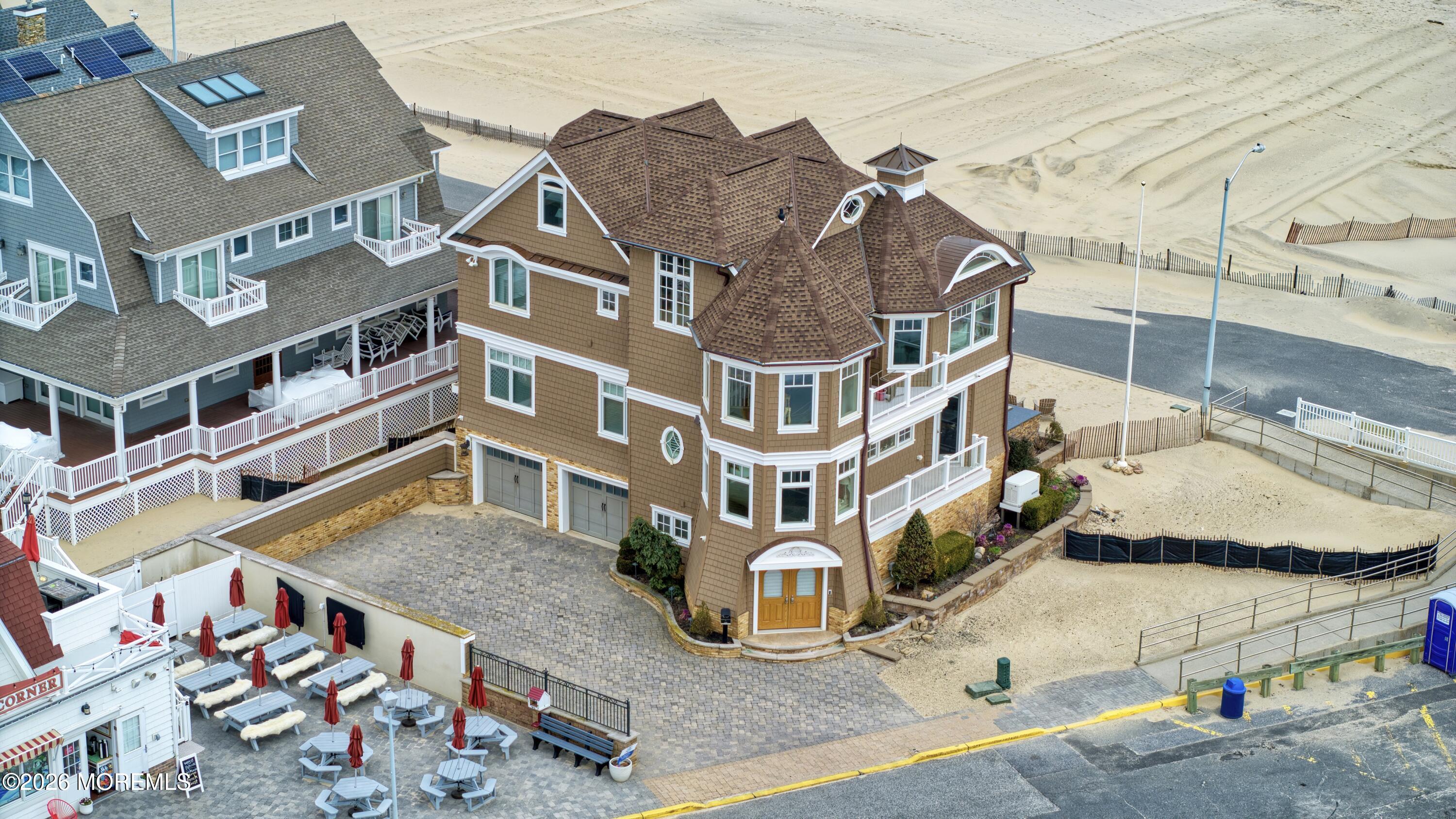 431 Beach Front Manasquan, NJ 08736 - Photo 4 of 44 110BeachFront431